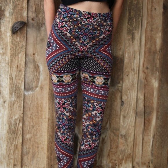 Angie Pants - Aztec Floral Paisley Leggings Longer Seams…